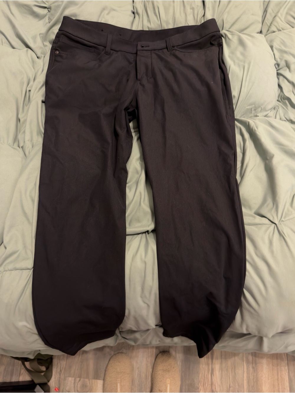 Men's Black Lululemon ABC Pants- Classic Straight Fit